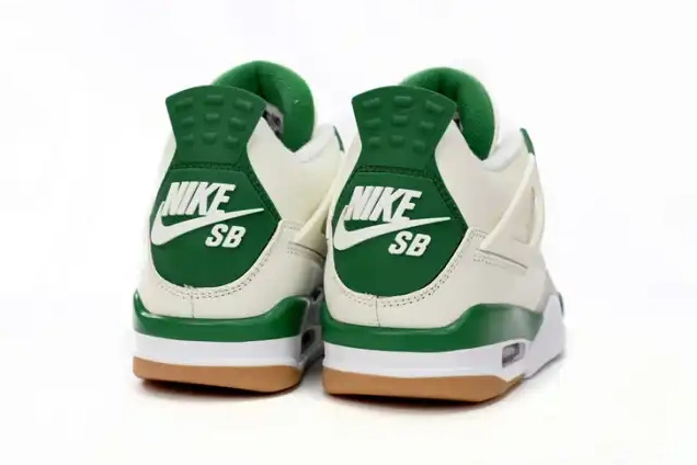 Boostmaster lin SB DR5415-103 Pine 4 Jordan Green Retro 0616